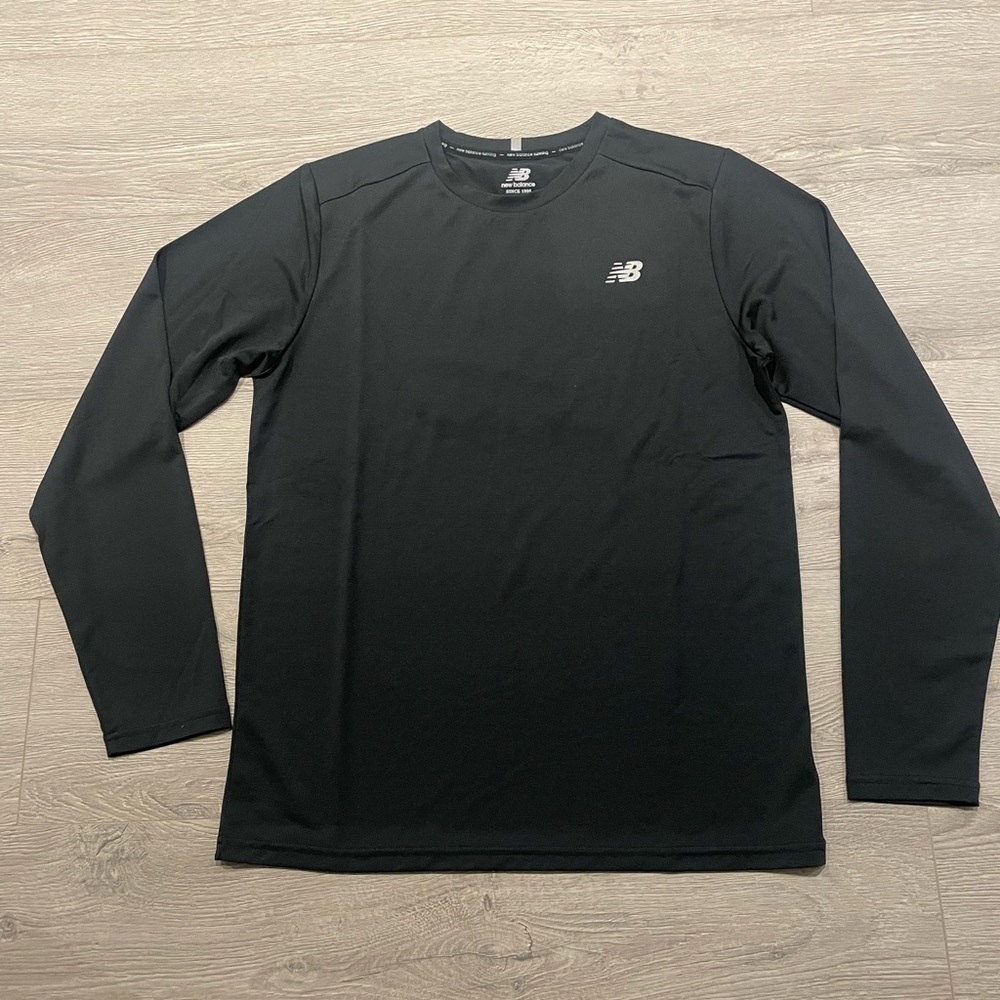 New Balance Men's Black Long Sleeve Tee